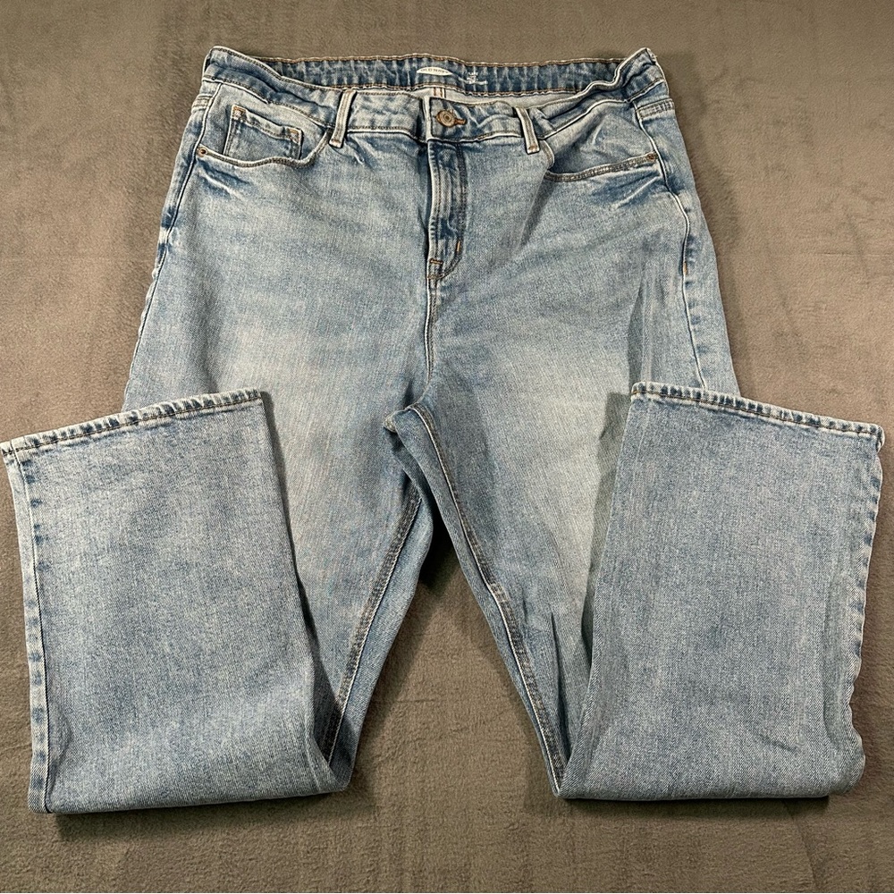 Old Navy High Rise Flare Ankle Jeans Women’s 14 Light Wash Distressed Denim
